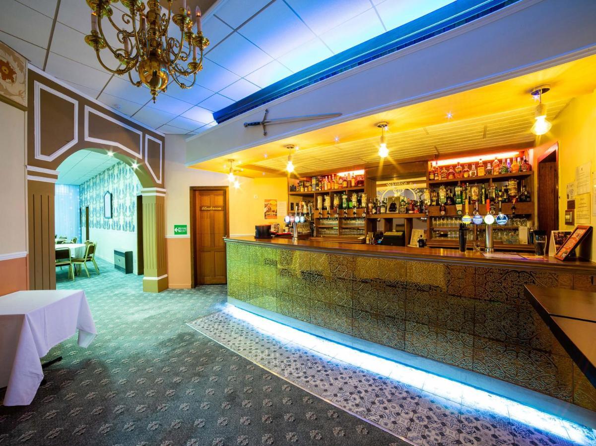 Oyo Douglas Hotel Kilmarnock Exteriör bild